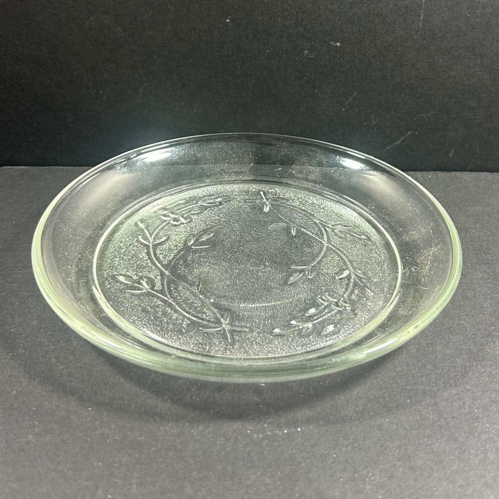 Plate Clear Floral Vine Wreath Pressed Glass Dish Clear Floral Vine Wreath